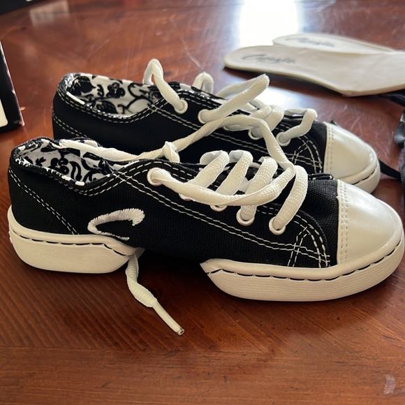 Capezio Spirit DS17 Black Flexible Dance Sneakers - Picture 5 of 10